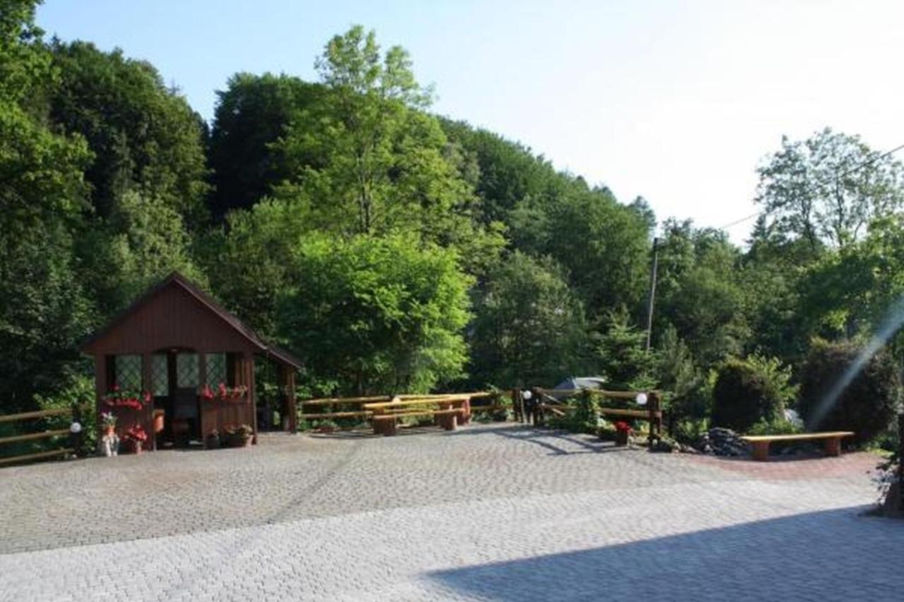 Apartament I Pokoje Goscinne U Lusi Wisła Exteriör bild