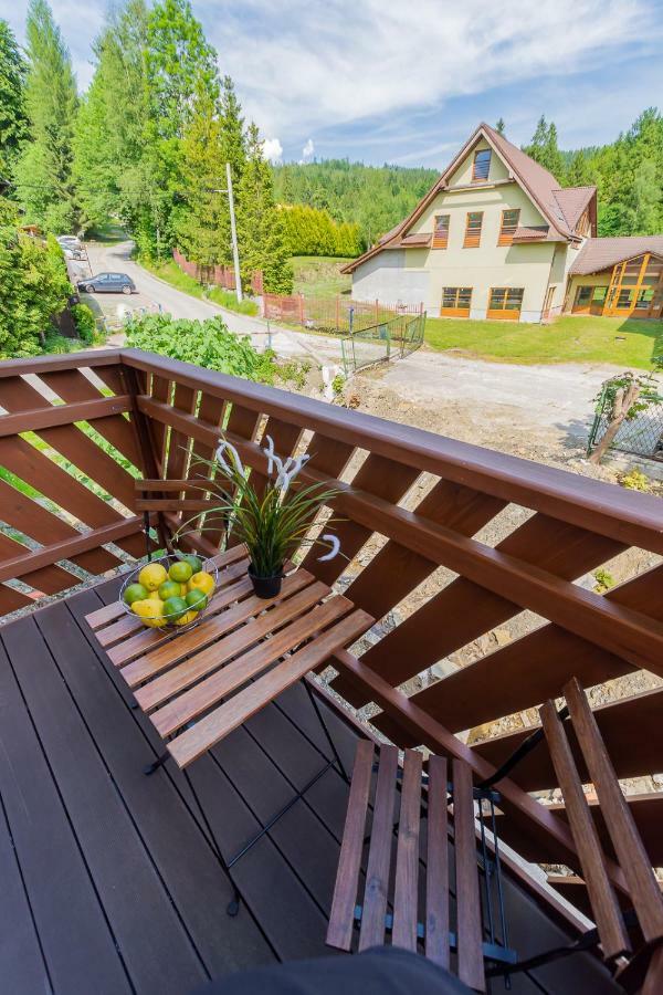 Apartament I Pokoje Goscinne U Lusi Wisła Exteriör bild