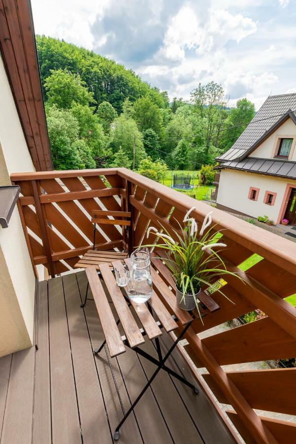 Apartament I Pokoje Goscinne U Lusi Wisła Exteriör bild