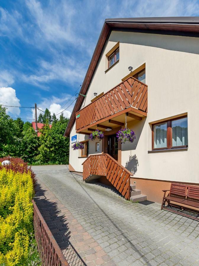 Apartament I Pokoje Goscinne U Lusi Wisła Exteriör bild
